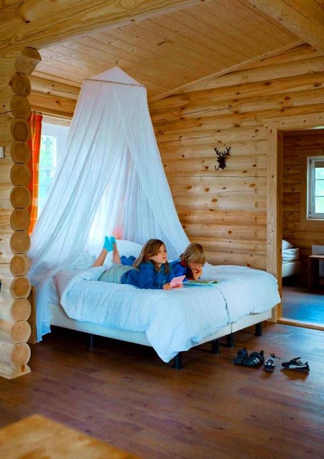 Scandinavian Lodges Холтен Екстериор снимка